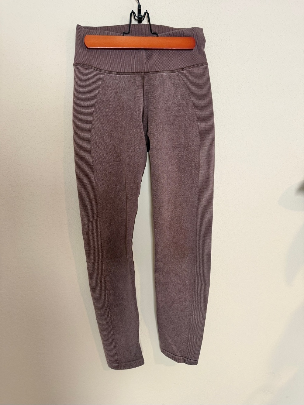 aerie Seamless Mauve High-Rise Ribbed Leggings